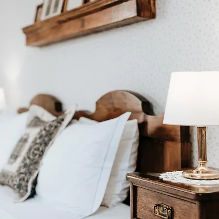 Bed & Breakfast Kosbor Panzio