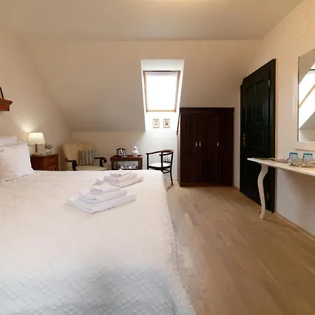 Bed & Breakfast Kosbor Panzio
