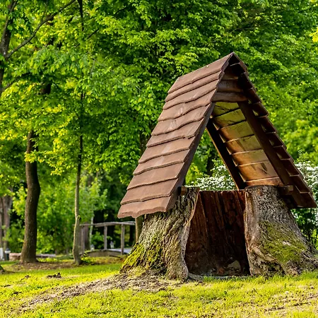 Kosbor Panzio B&B 4*