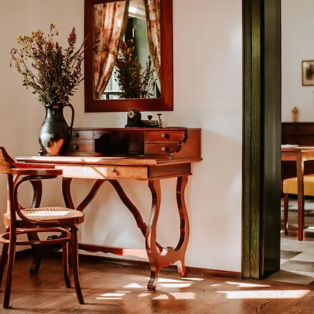 Kosbor Panzio Bed & Breakfast