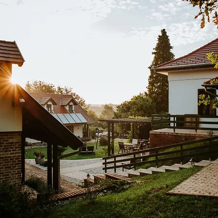 Kosbor Panzio Bed & Breakfast