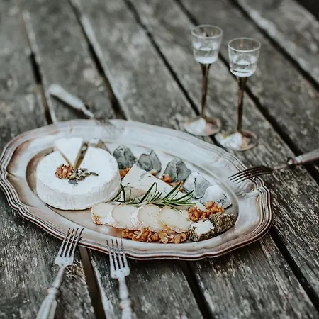 Bed & Breakfast Kosbor Panzio 4*